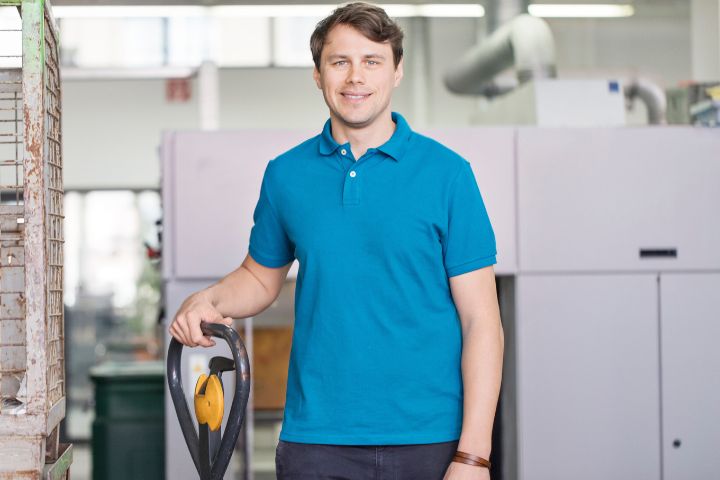 production-mailers-printing-press-job
