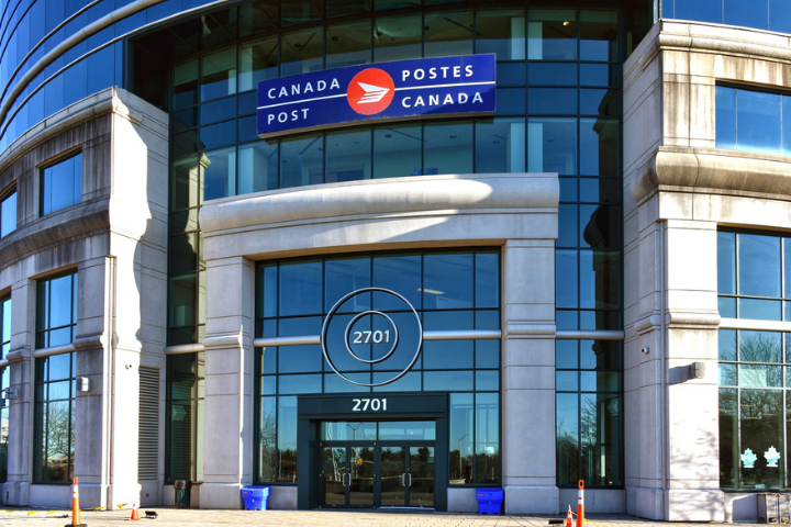 Canada-Post-Building