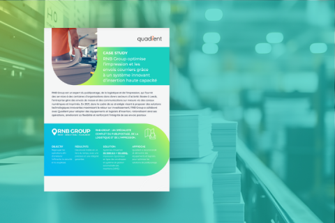 RNB cas client Quadient sur un plan de travail RNB cas client Quadient sur un plan de travail