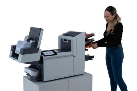 Folder Inserter DS-67iQ in use
